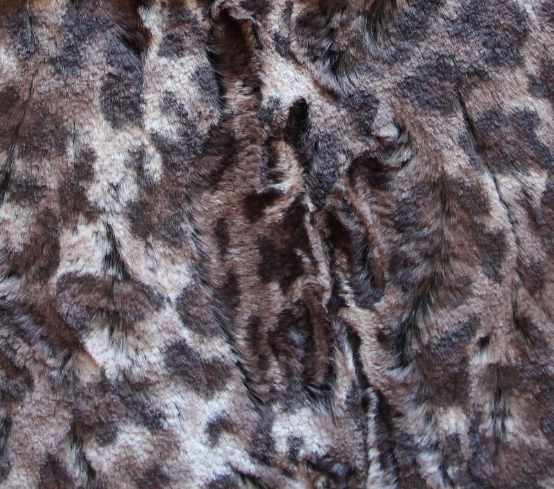 PELO_CORTO ANIMAL_PRINT VOLGA